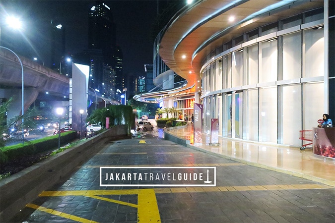 Shopping at Kuningan City Mall in Jakarta - Jakarta Travel Guide