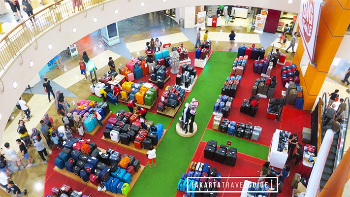 Shopping at Mal Kelapa Gading in Jakarta - Jakarta Travel Guide