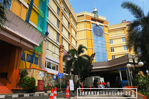 Visiting Pasar Glodok Jakarta - Jakarta Travel Guide