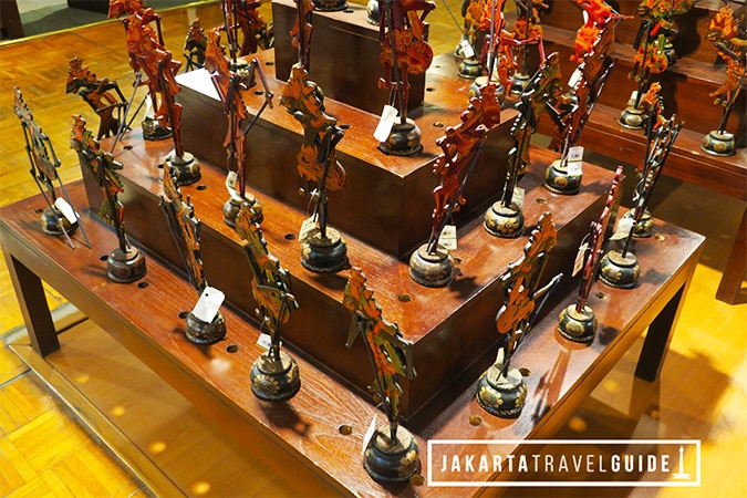 Shopping at Pasaraya Blok M in Jakarta - Jakarta Travel Guide