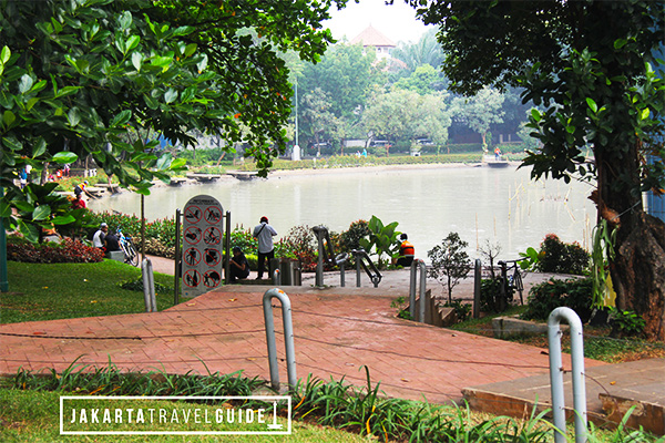 Visiting Taman Situ Lembang Park In Jakarta Jakarta Travel